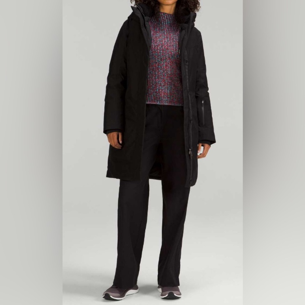 NWOT Lululemon Snow Warrior Parka Black